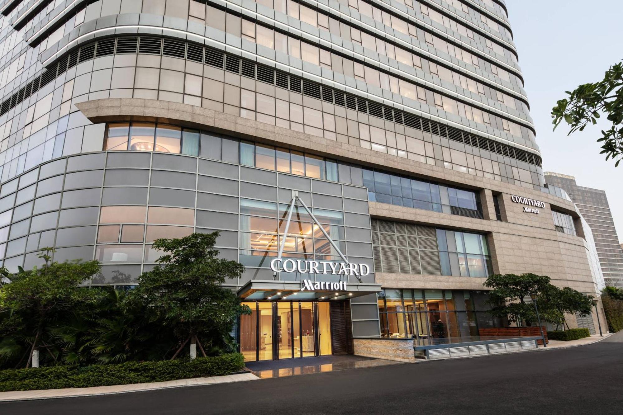 Courtyard By Marriott Xiamen Haicang Bagian luar foto